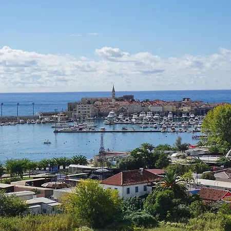 Apartment Bay Breeze Budva