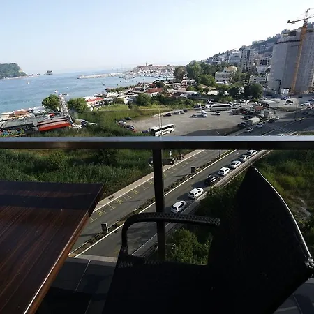 Bay Breeze * Budva