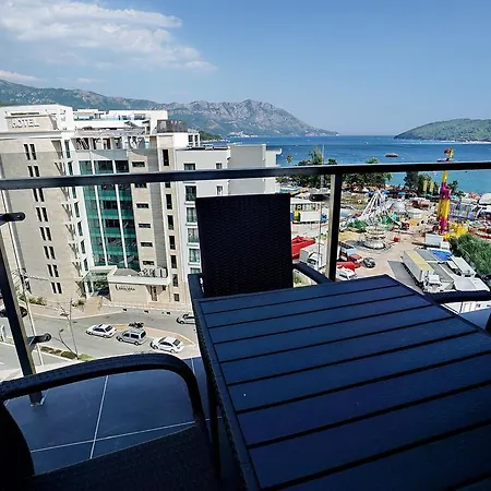 Bay Breeze Appartement Budva