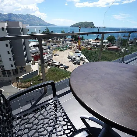 Bay Breeze Appartement Budva