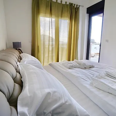 Apartment Bay Breeze Budva