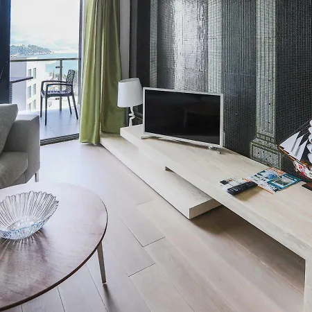 Bay Breeze Apartment Budva