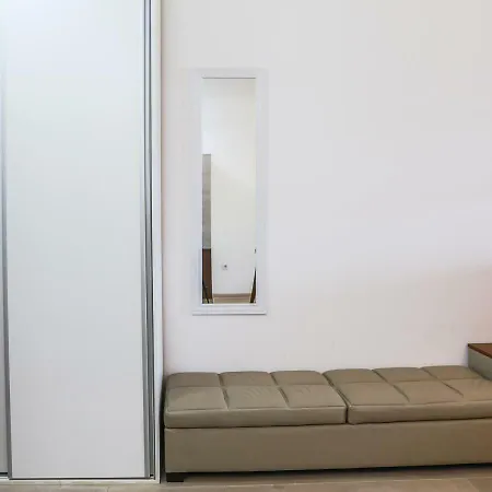 Bay Breeze Apartment Budva